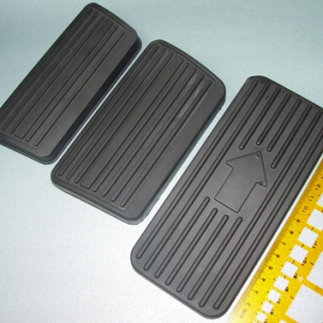 Precision Molded Auto Car Brake Clutch Pedal Assembly Rubber Floor Non Slip Molding Parts